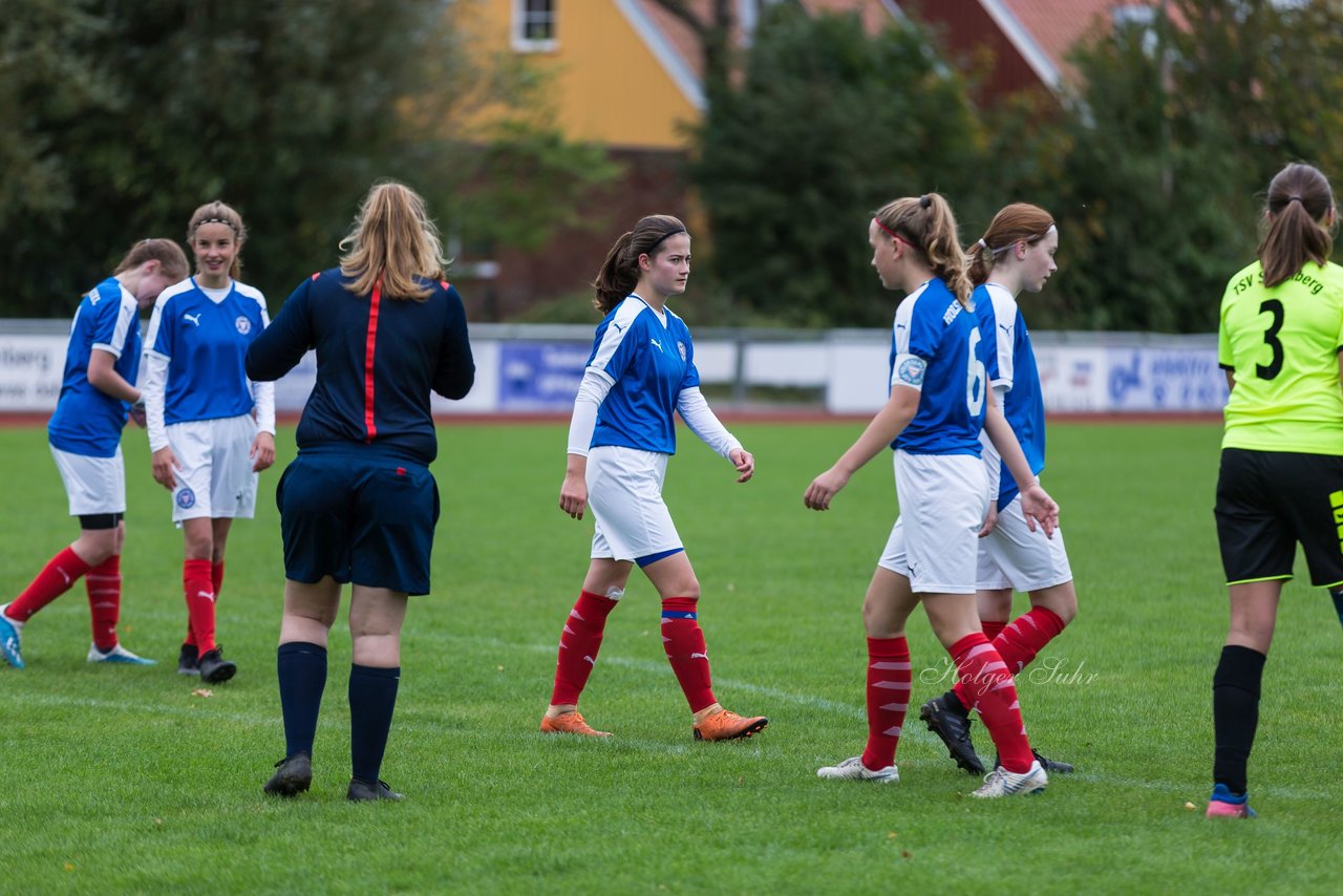 Bild 358 - B-Juniorinnen TSV Schoenberg - Holstein Kiel : Ergebnis: 0:23